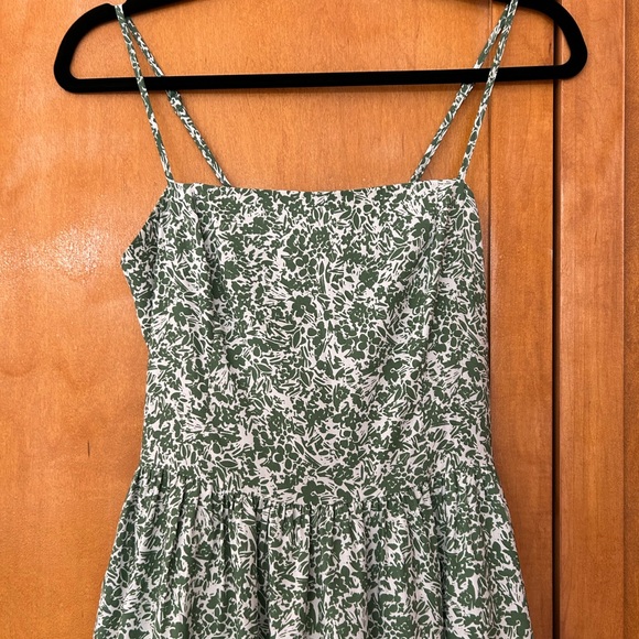 Green and white smock back midi dress with pockets & spaghetti strap size xsmall - Picture 2 of 5